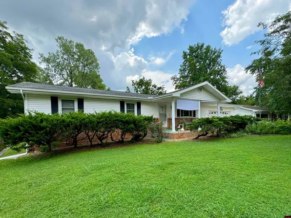 1106 Overlook Dr, Mountain Home, AR 72653