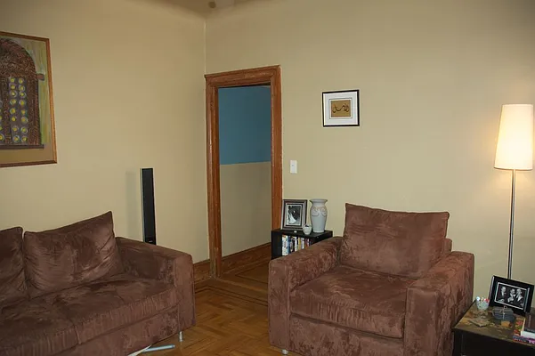 Sold by Aclawrence | media 27