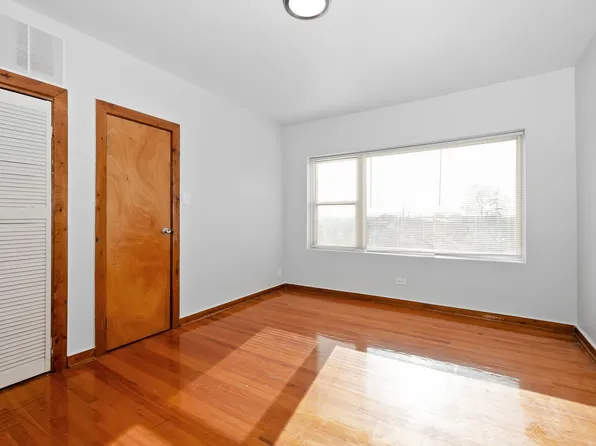 3004-10 W 60th St, Chicago, IL