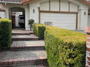 335 Live Oak Dr, Danville, CA 94506