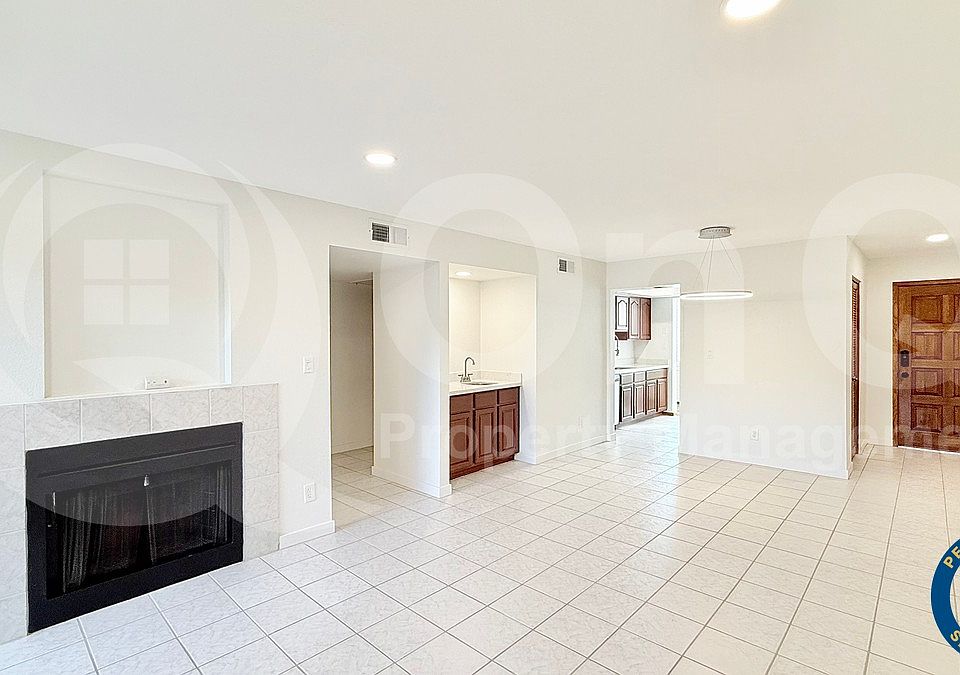1st image of 5998 N 78th St Unit 101
