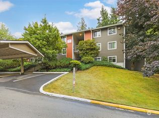 20026 Viking Crst NE APT 1-201, Poulsbo, WA 98370