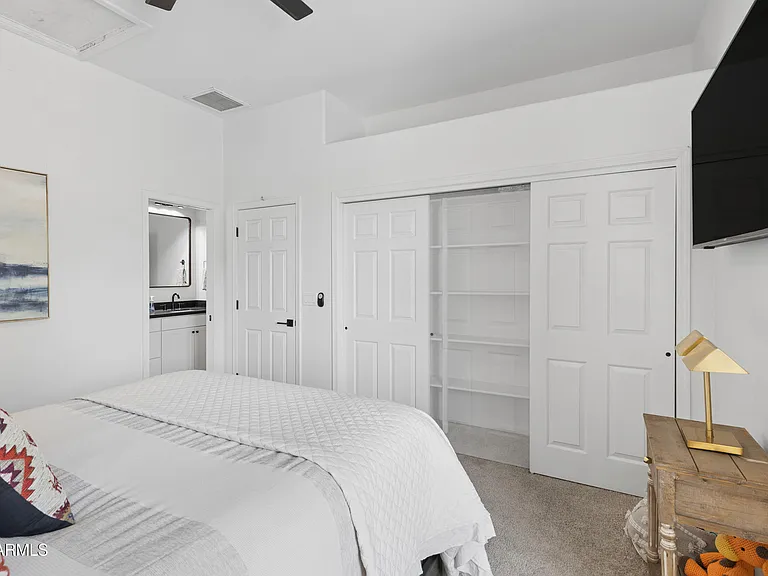 1465 W Island Cir — Photo 71