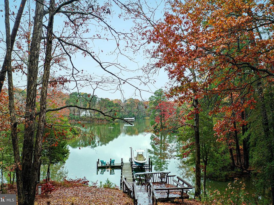 107 Timber Run Ln, Weems, VA 22576 Zillow