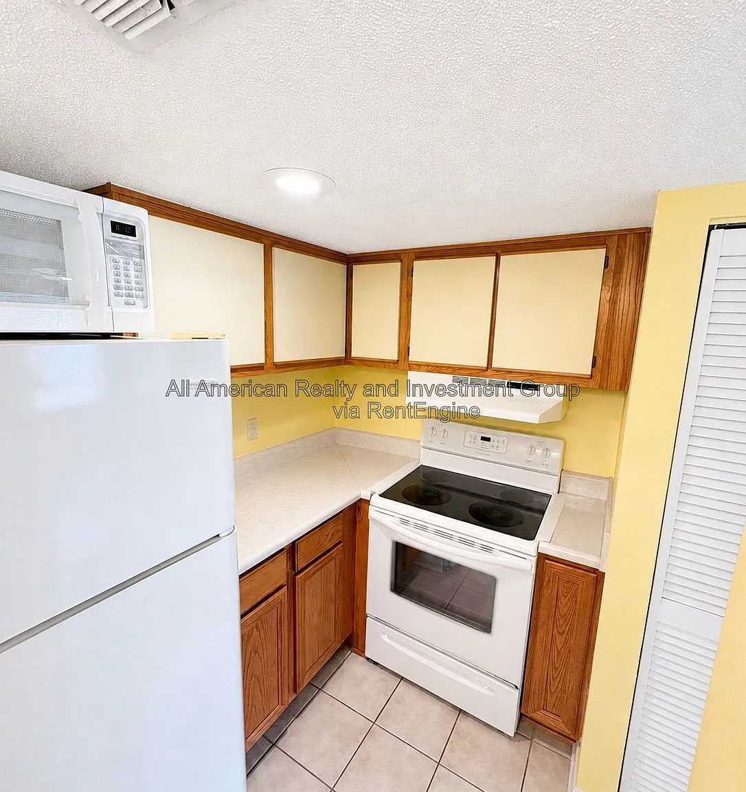 2 bed, 2.0 bath, 1029 sqft, $1,800 — Photo 3