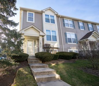 11S427 Rachael Ct, Willowbrook, IL, 60527