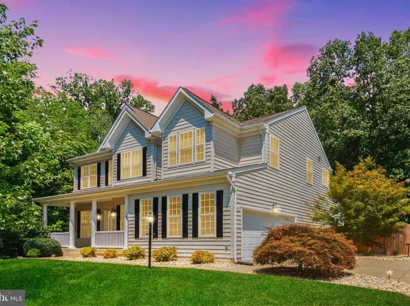 10 Garner Dr, Fredericksburg, VA 22405