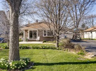 1920 Hitchcock Ave, Downers Grove, IL 60515