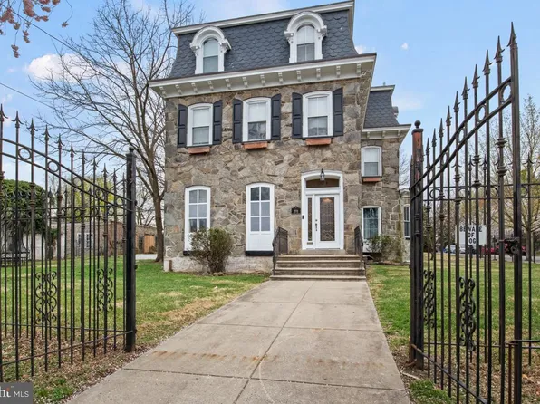 6834 Chew Ave, Philadelphia, PA 19119
