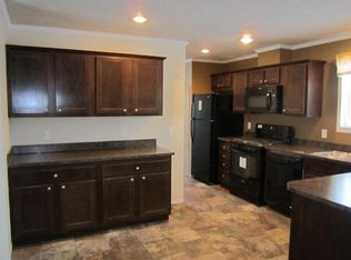 7310 Kensington Dr E, Fort Wayne, IN 46818