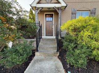 510 Harpeth Park Dr, Nashville, TN 37221