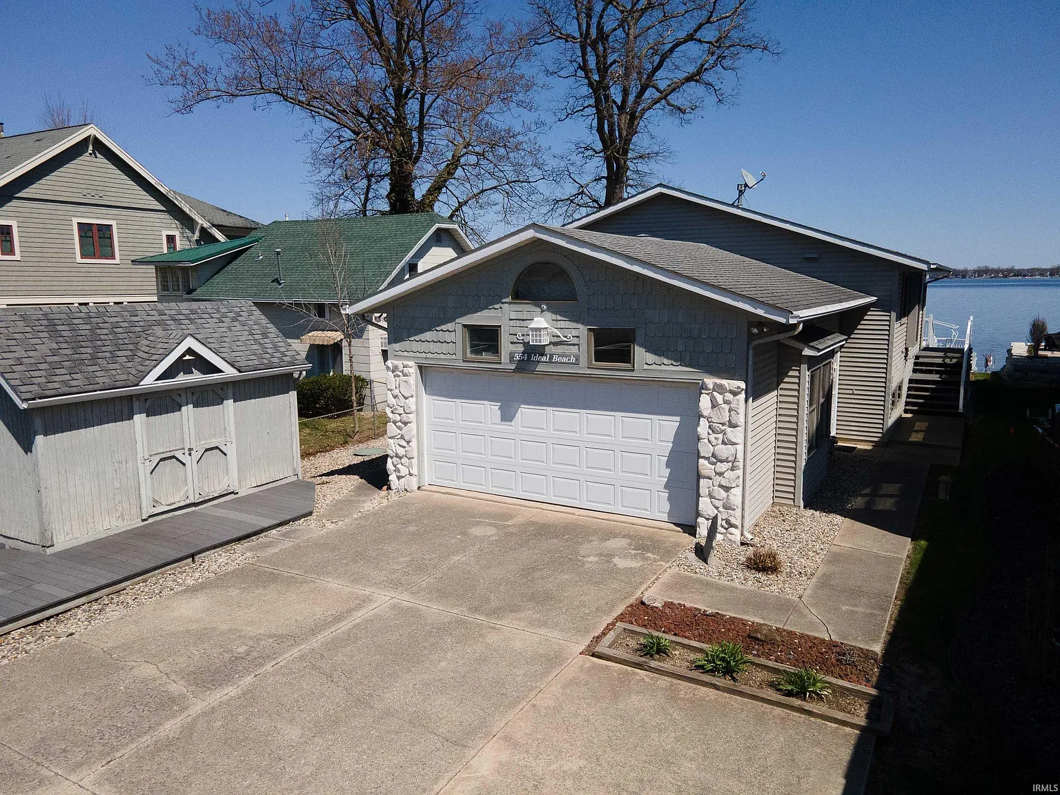 11068 N Ideal Beach Dr photo 1