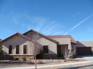 1435 Vinca Trl NE, Albuquerque, NM 87112