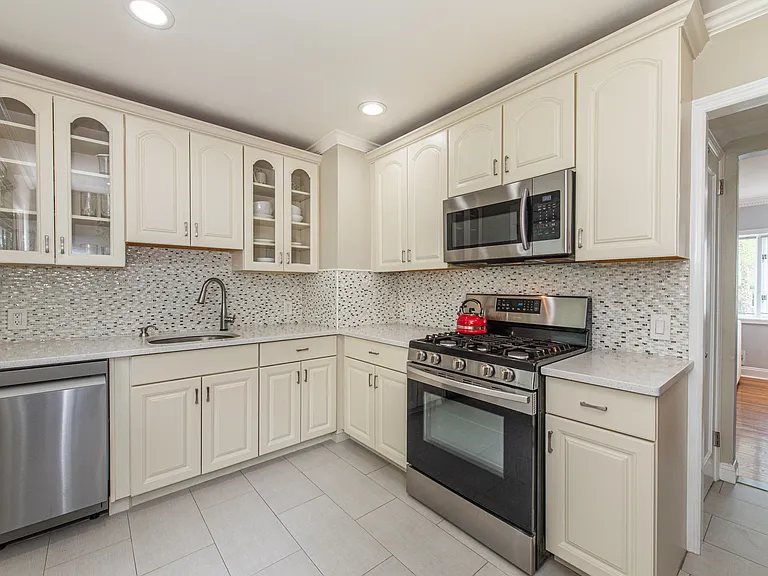 167 Beverly Hill Rd — Photo 7