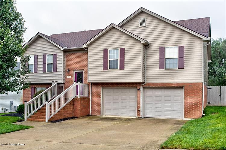 1st image of 4011 Heron Dr