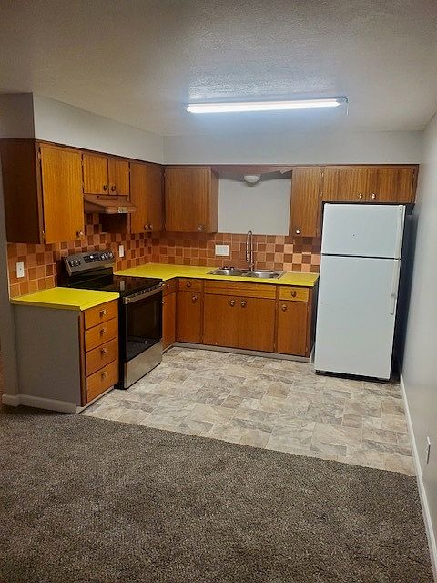 1st image of 2411 W 2nd Ave #14