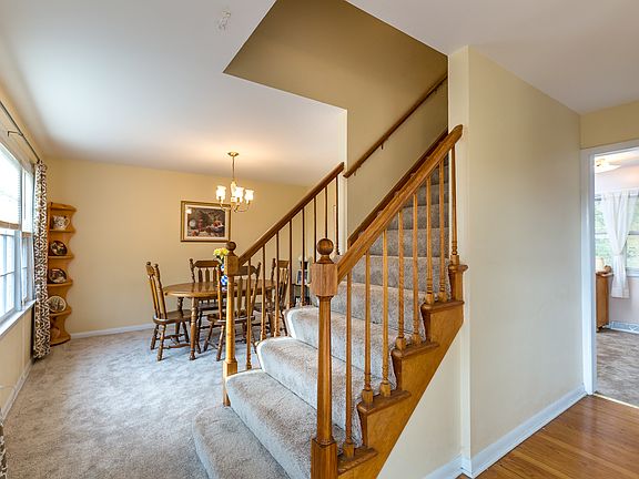2nd image of 11 Peyton Dr