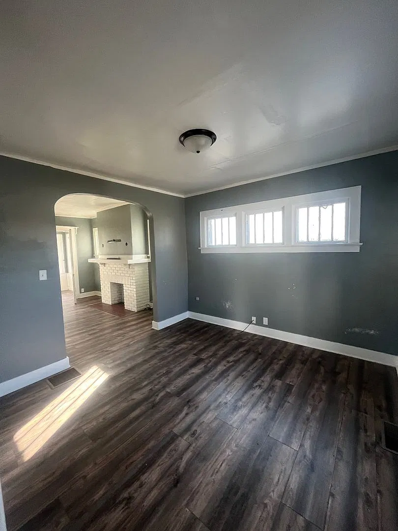 Gorgeous 3 bed/1 bath home available for lease now! — Photo 3