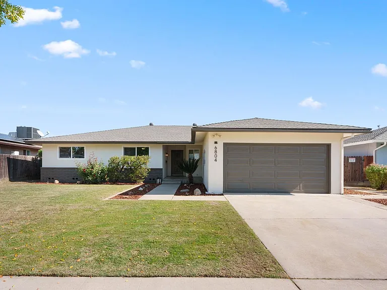 6804 N Backer Ave — Photo 18