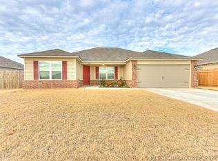 1244 E Toledo St, Broken Arrow, OK 74012