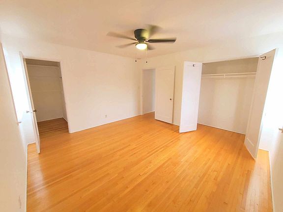 2nd image of 2165 Golden Ave #2167