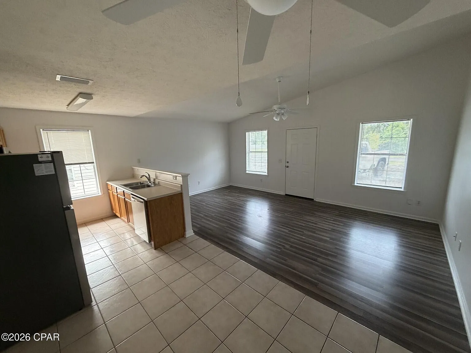2 bed, 980 sqft, $1,450 — Photo 4