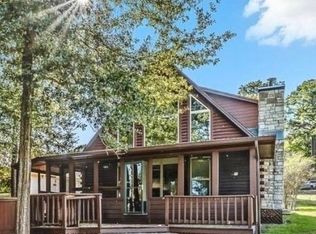 52 Hunters Creek Dr, Huntsville, TX 77340