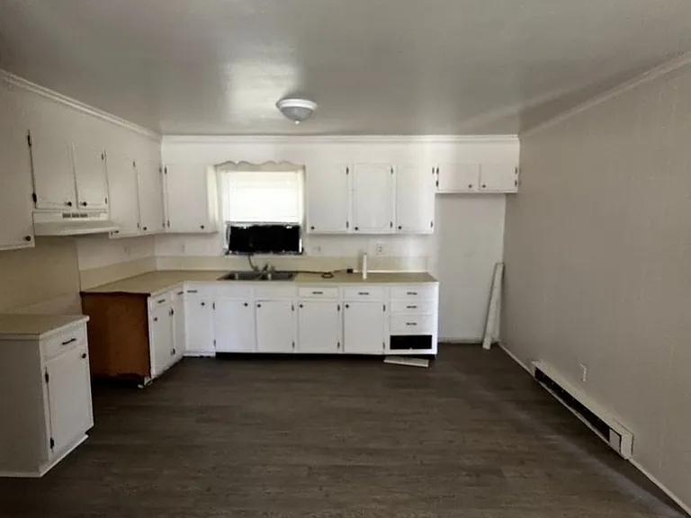 6016 Leo Dr — Photo 7