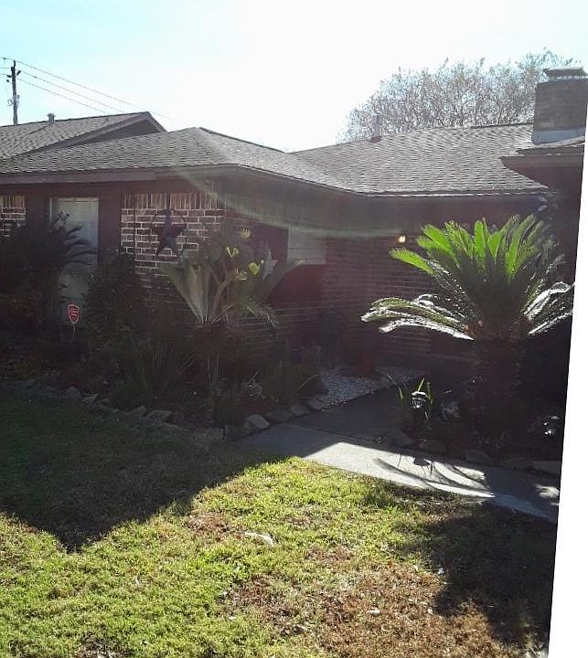 1st image of 1706 Salem Dr