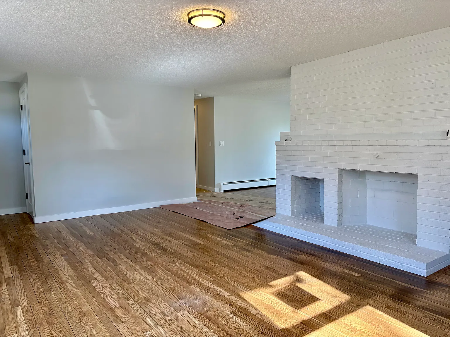3 bed, 1288 sqft, $3,500 — Photo 4