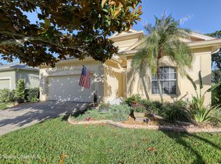 565 Greenleaf Ln, Titusville, FL 32780