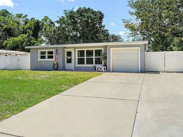 9578 88th Way, Seminole, FL 33777