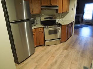 915 Mill Stone Dr, Marietta, GA 30062