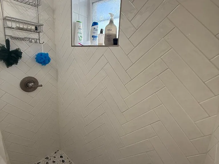 129 Maple Ave #2 — Photo 2