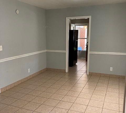 5th image of 512 Allen Dr