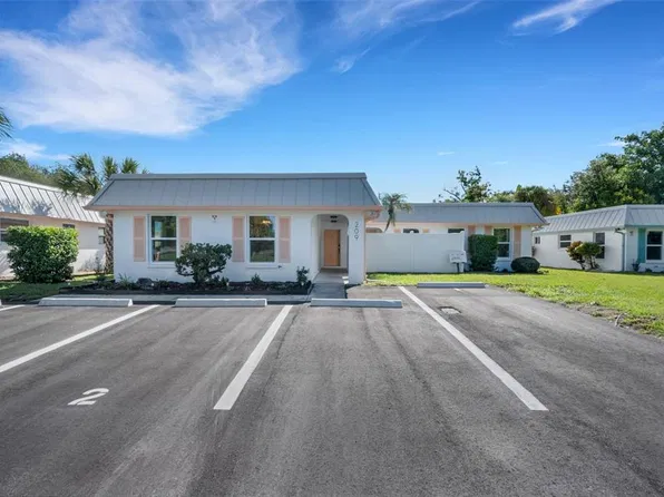 209 Bel Forest Dr, Largo, FL