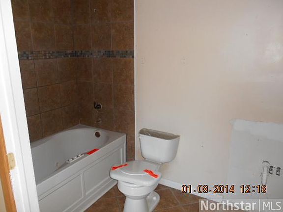 5th image of 12852 Belle Aire Dr