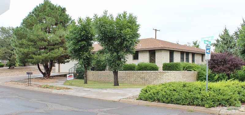 1st image of 601 Cobean Dr