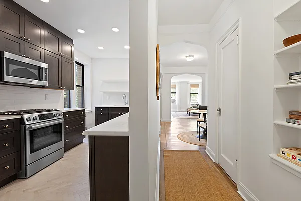 Sold by Compass | media 3