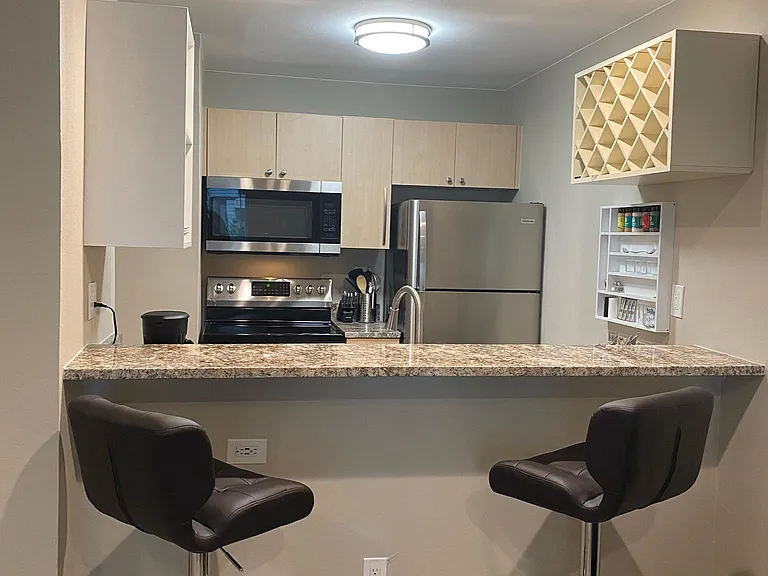 2201 N Garrett Ave #204 — Photo 15