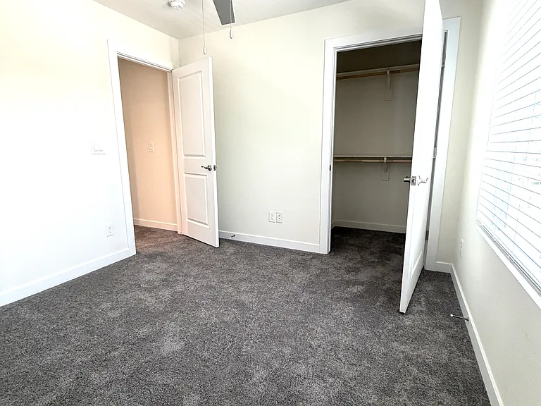 3148 N 37th St #2 — Photo 8