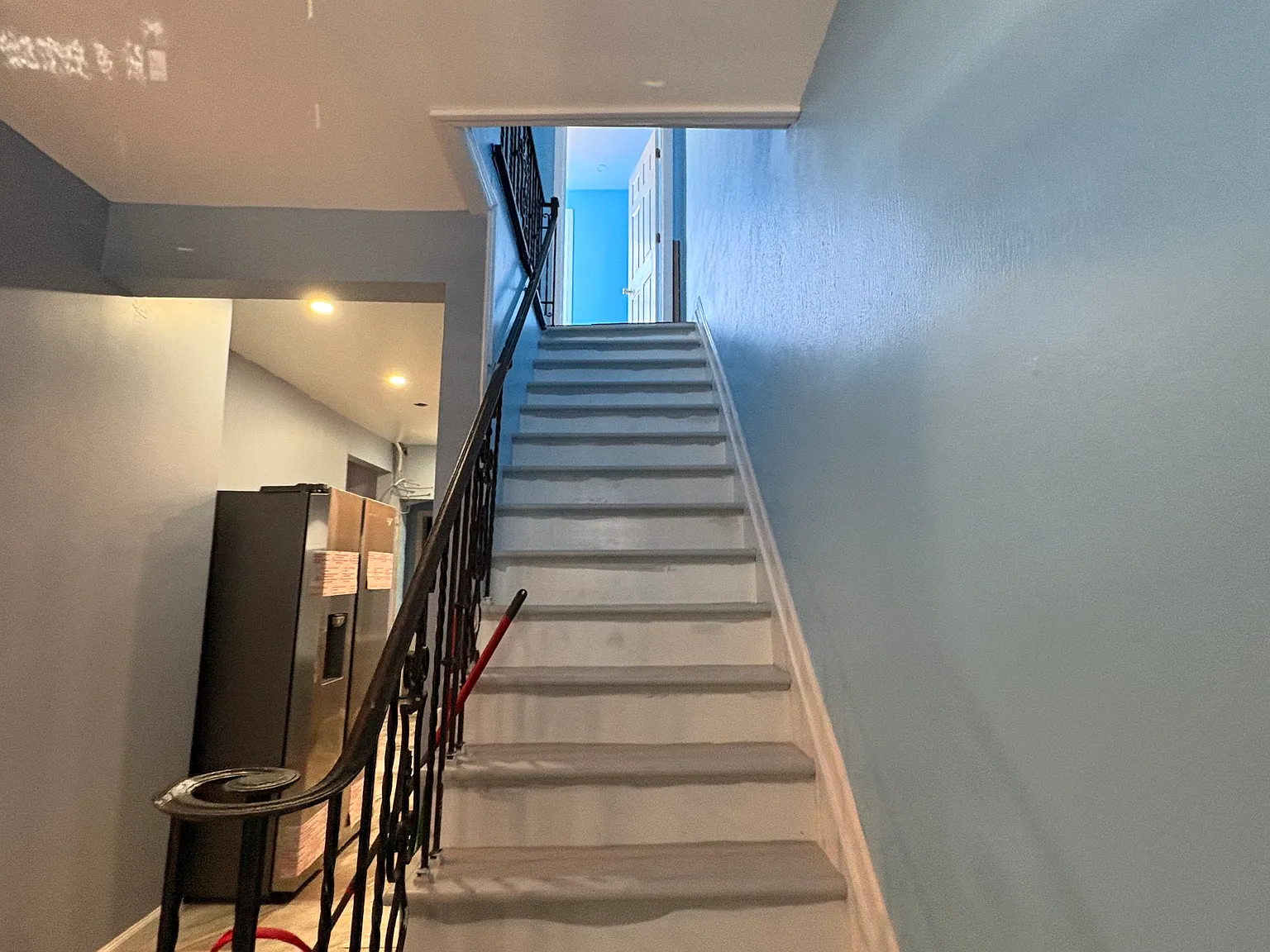 3 bed, $2,400 — Photo 4