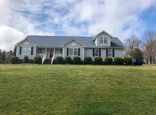 2245 Brandywyne Dr, Mebane, NC 27302