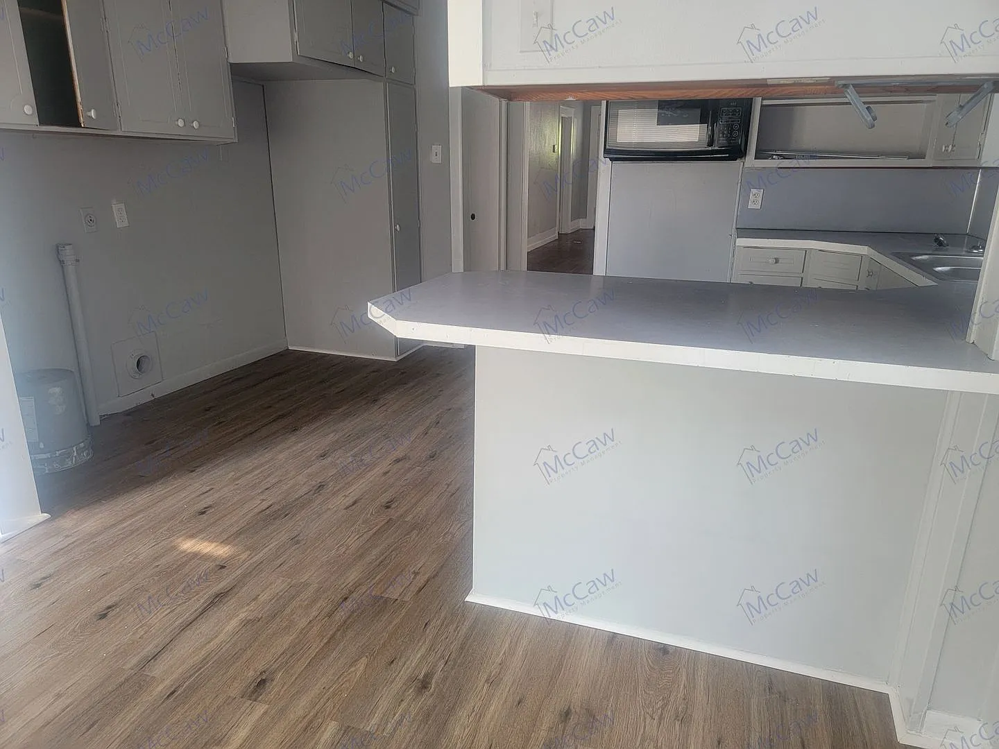 3 bed, 2.0 bath, 1444 sqft, $995 — Photo 4