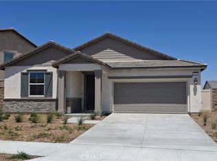 376 Berrybush St, Hemet, CA 92543