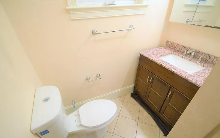 25 Lothrop St #2 — Photo 18