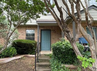 610 W Collins St, Denton, TX 76201