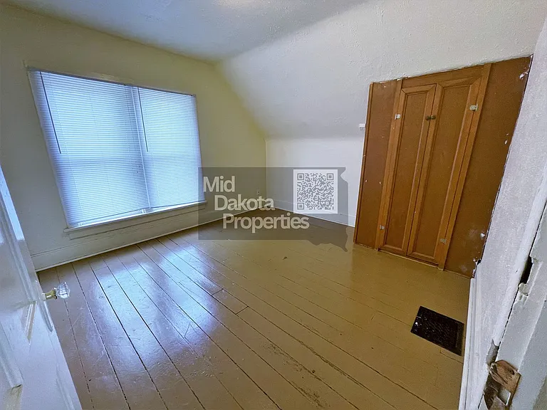 1016 S Duff St — Photo 16