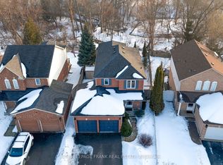 9 Royal Pines Ct, Clarington, ON L1C 4P4