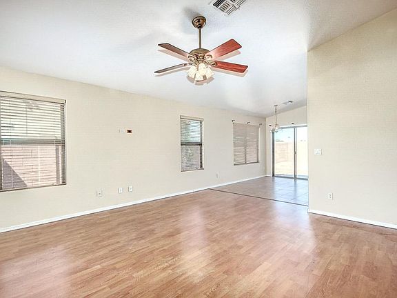 5th image of 13132 W Fairmont Ave